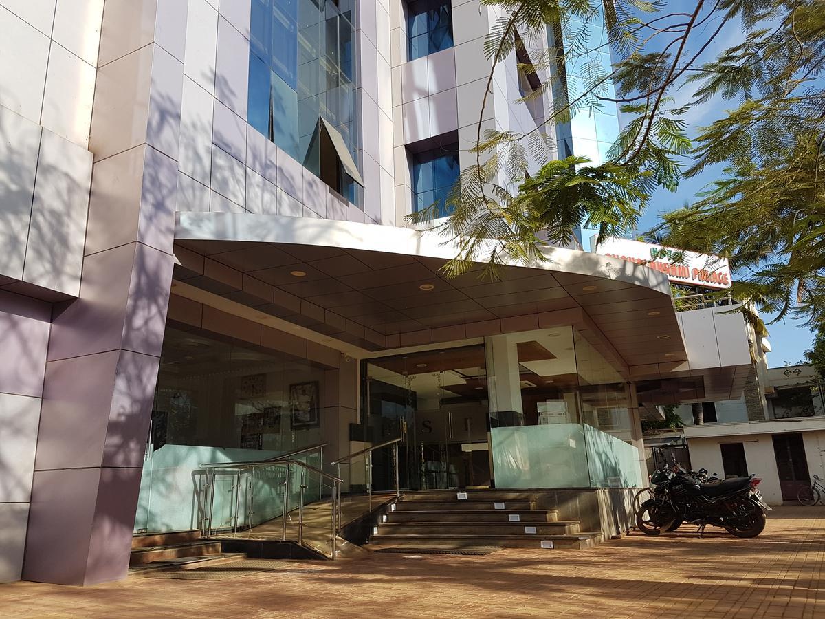 Hotel Subhalakshmi Palace กาไรก์กูดี ภายนอก รูปภาพ